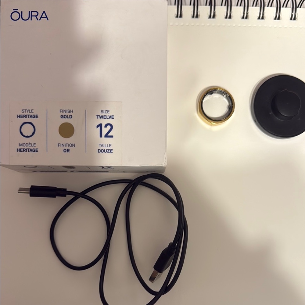 Oura Heritage Gold Smart Ring - Gold and Silver Tones